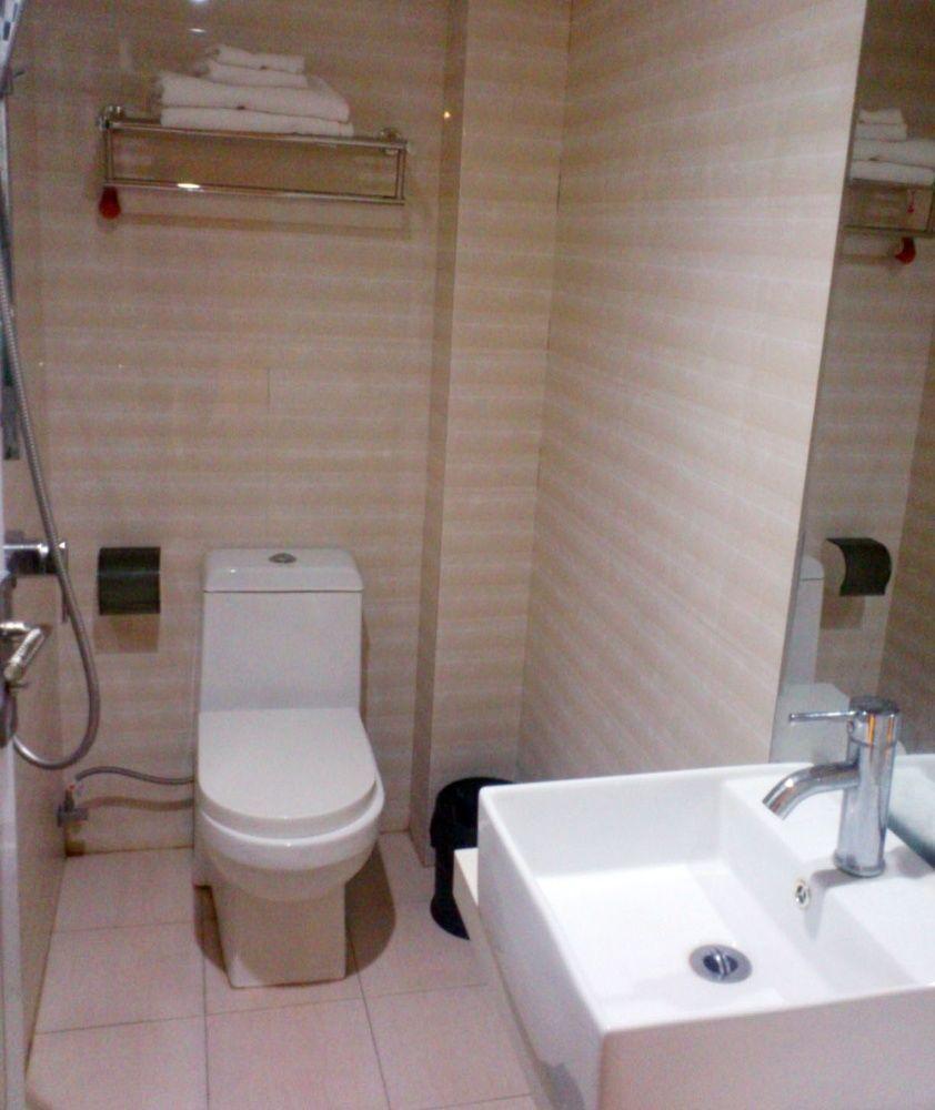 גואנגג'ואו Yuexiu Huafeng Hotel מראה חיצוני תמונה